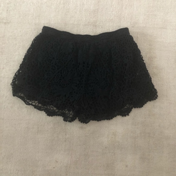 super cute lace shorts - Picture 5 of 6